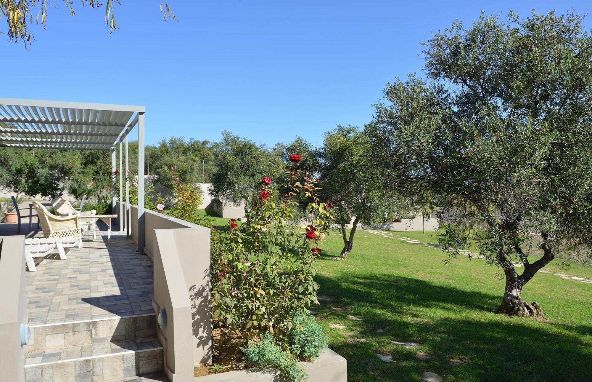 Alexandra'S Garden Houses Stalós Dış mekan fotoğraf